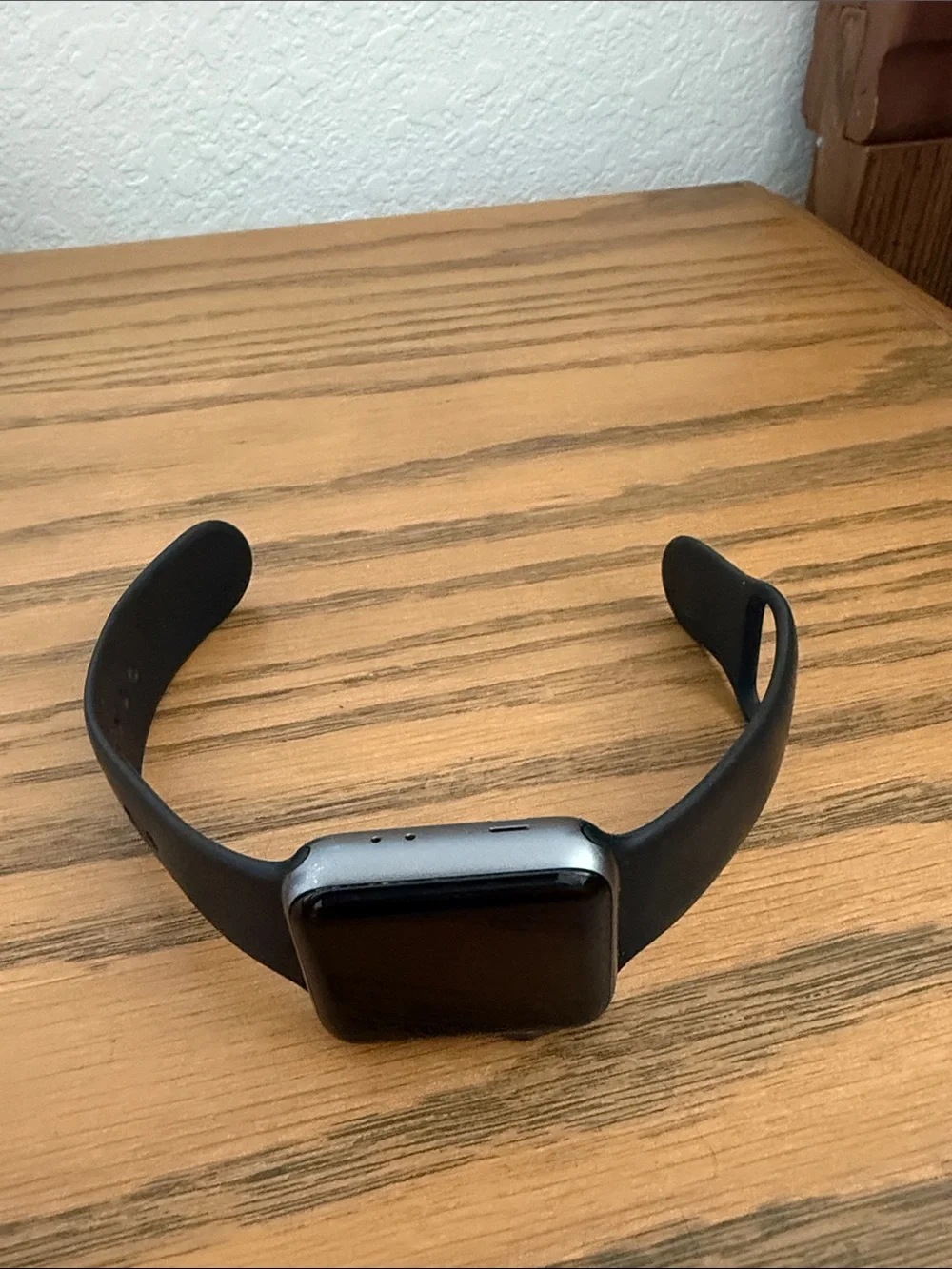 Black apple series 3 Smartwatch with Black Silicone Band - Electronics Wearable